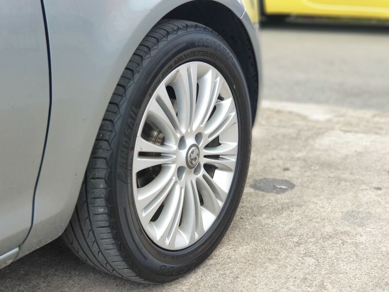 VAUXHALL CORSA ACTIVE AC 2012
