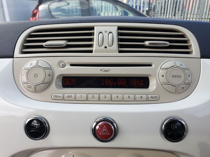 FIAT 500 LOUNGE 2014