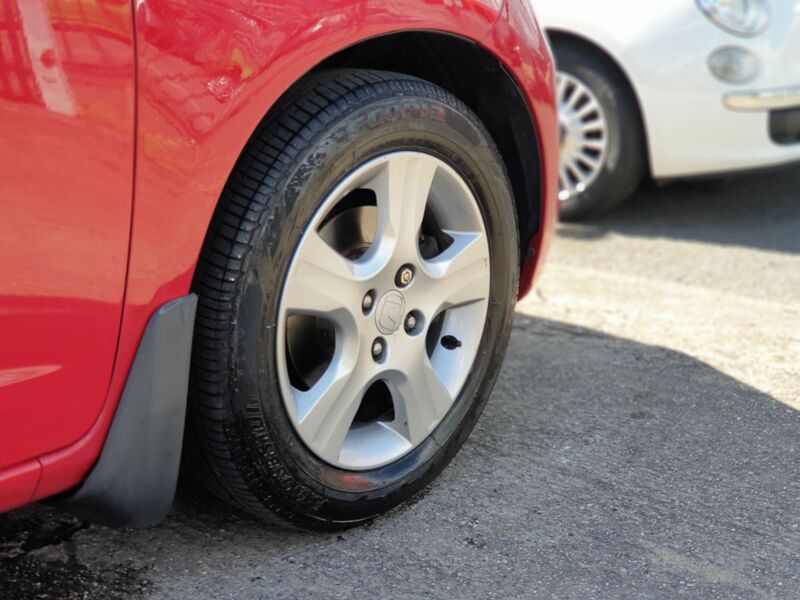 HONDA JAZZ I-VTEC ES 2009