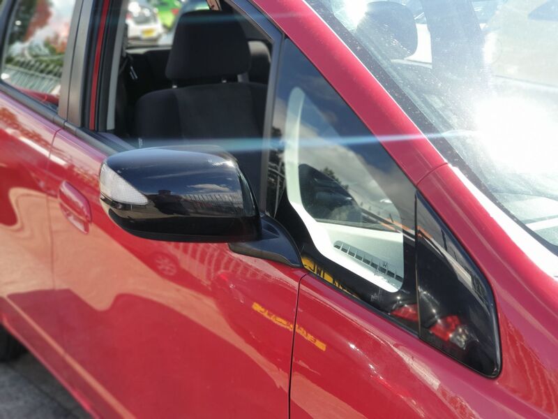 HONDA JAZZ I-VTEC ES 2009