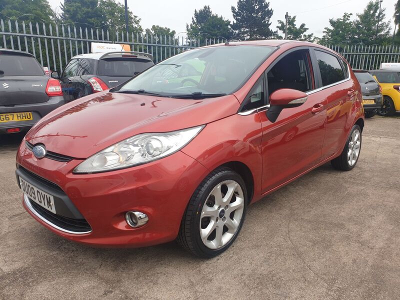 FORD FIESTA TITANIUM 2009