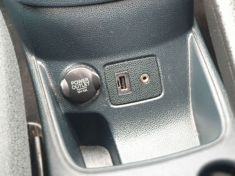 FORD FIESTA TITANIUM 2009