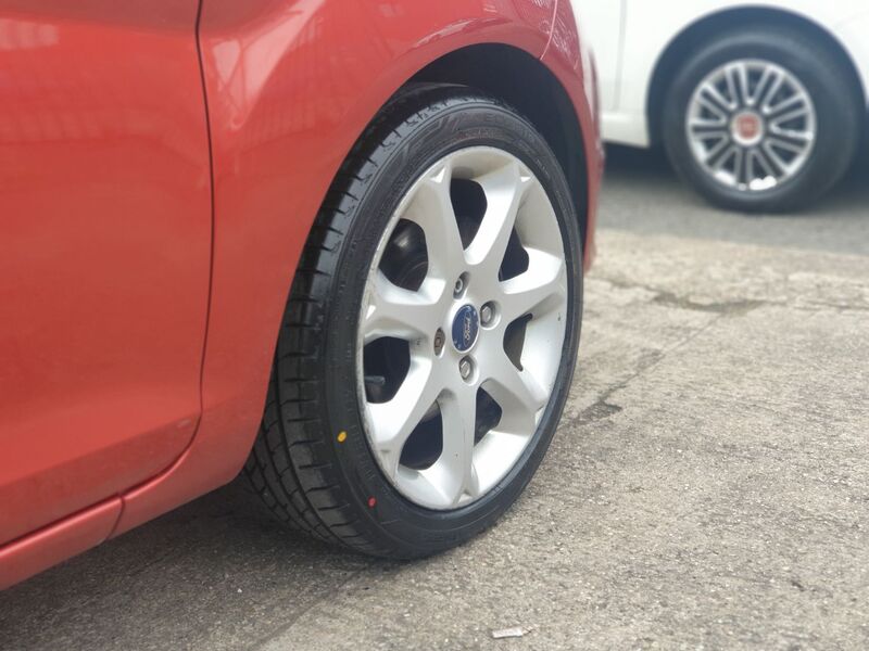 FORD FIESTA TITANIUM 2009