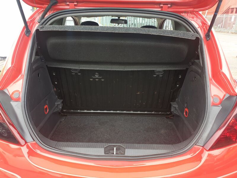 VAUXHALL CORSA LIMITED EDITION 2013