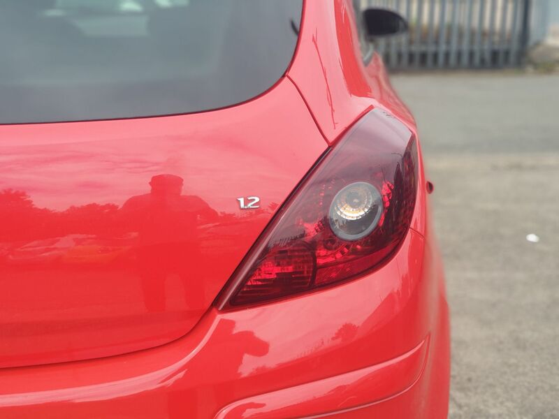 VAUXHALL CORSA LIMITED EDITION 2013