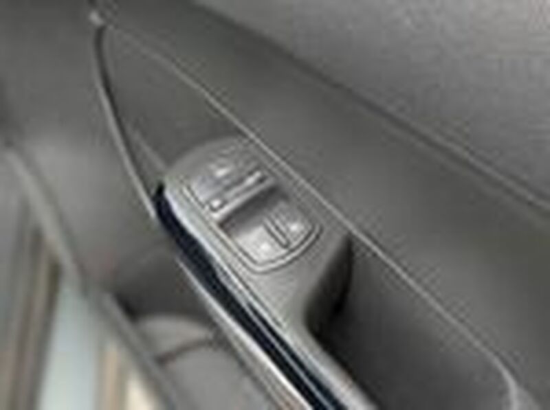 VAUXHALL CORSA ACTIVE 2012