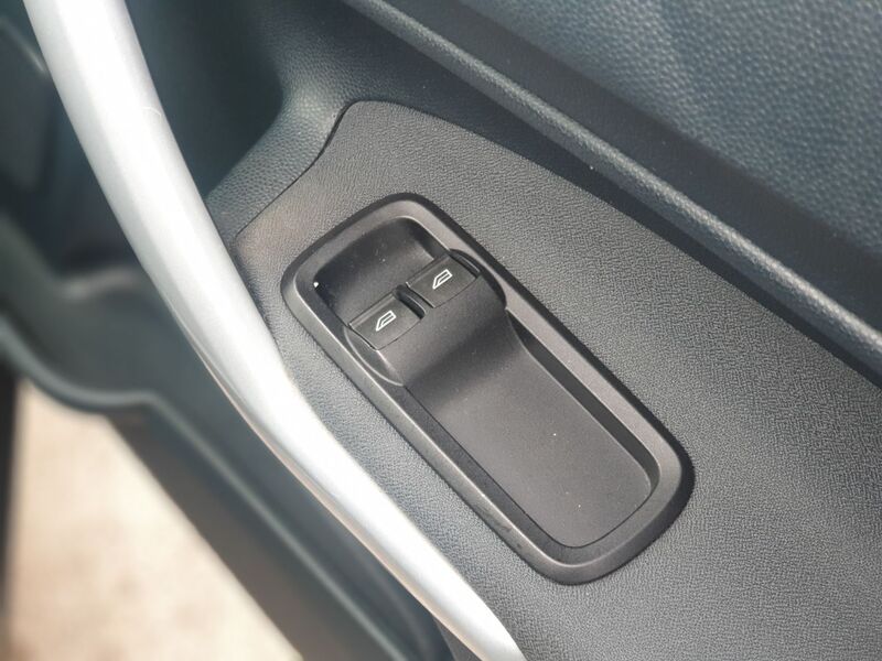 FORD FIESTA CENTURA 2012