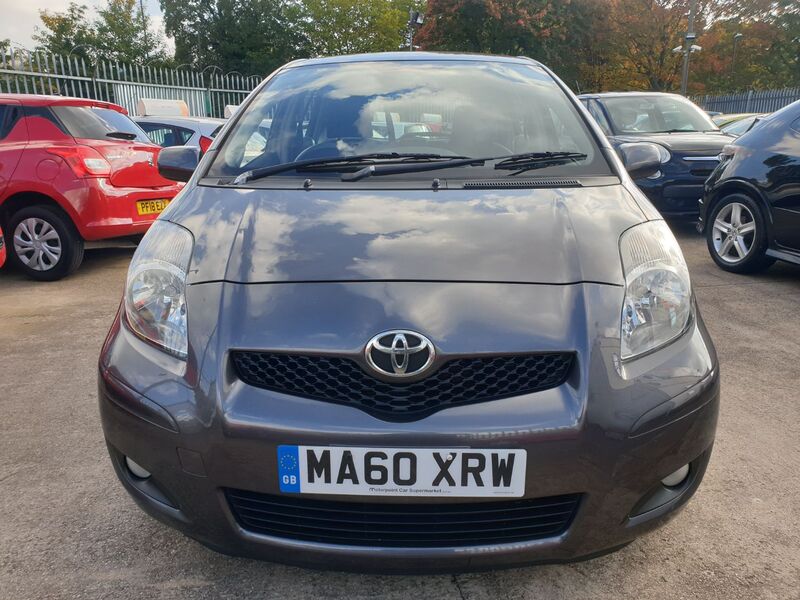 TOYOTA YARIS VVT-I TR 2010