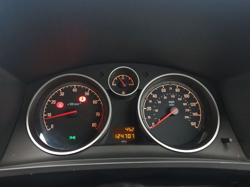VAUXHALL ZAFIRA EXCLUSIV 2014