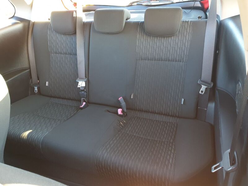 TOYOTA YARIS VVT-I T2 2012