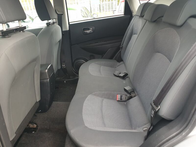 NISSAN QASHQAI VISIA 2010