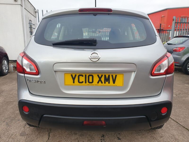 NISSAN QASHQAI VISIA 2010
