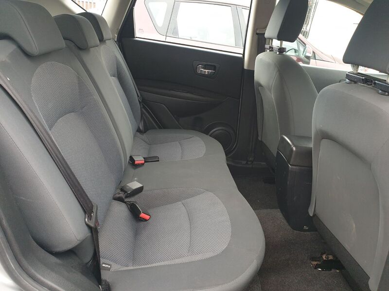 NISSAN QASHQAI VISIA 2010