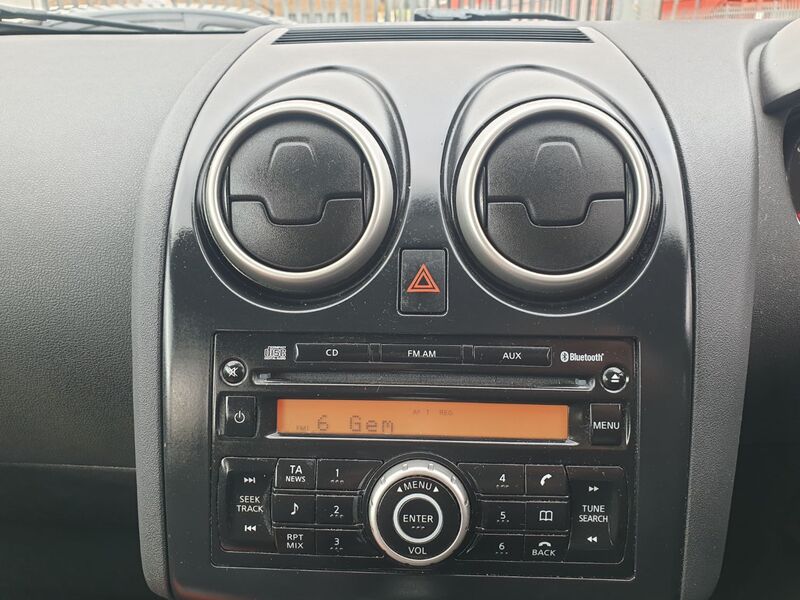 NISSAN QASHQAI VISIA 2010