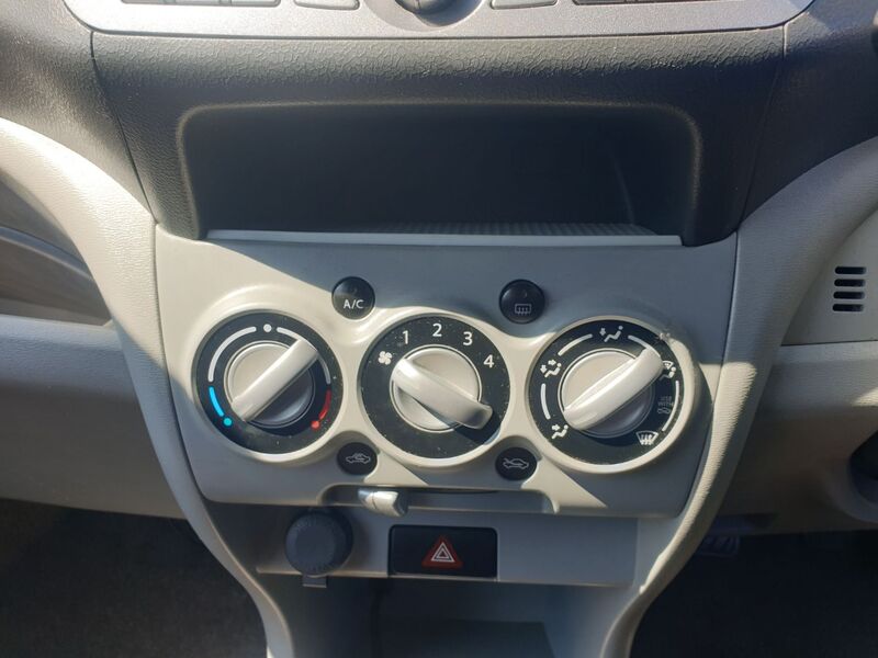 SUZUKI ALTO SZ3 2011