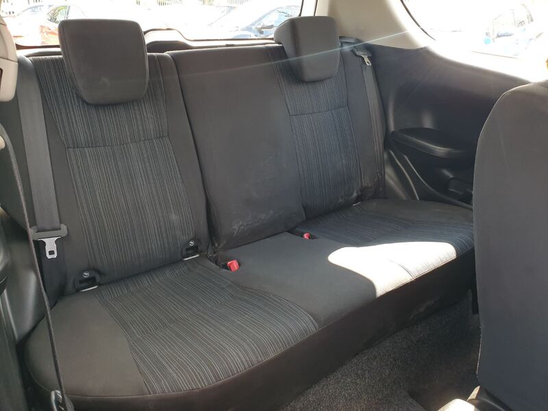 SUZUKI SWIFT SZ2 2014