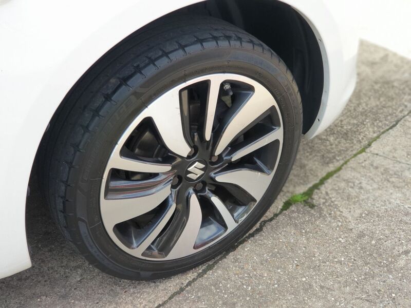 SUZUKI SWIFT SZ2 2014