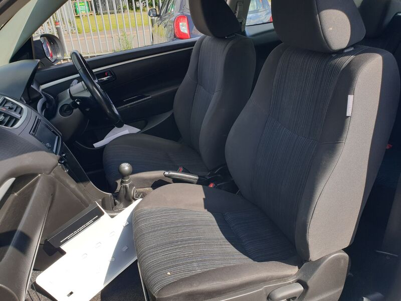SUZUKI SWIFT SZ2 2014