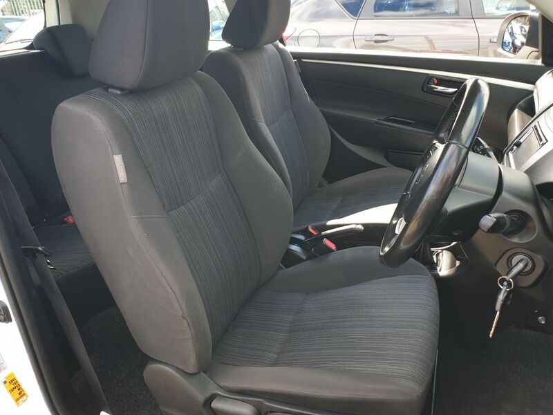 SUZUKI SWIFT SZ2 2014