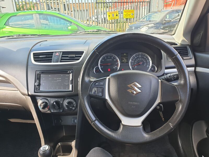 SUZUKI SWIFT SZ2 2014