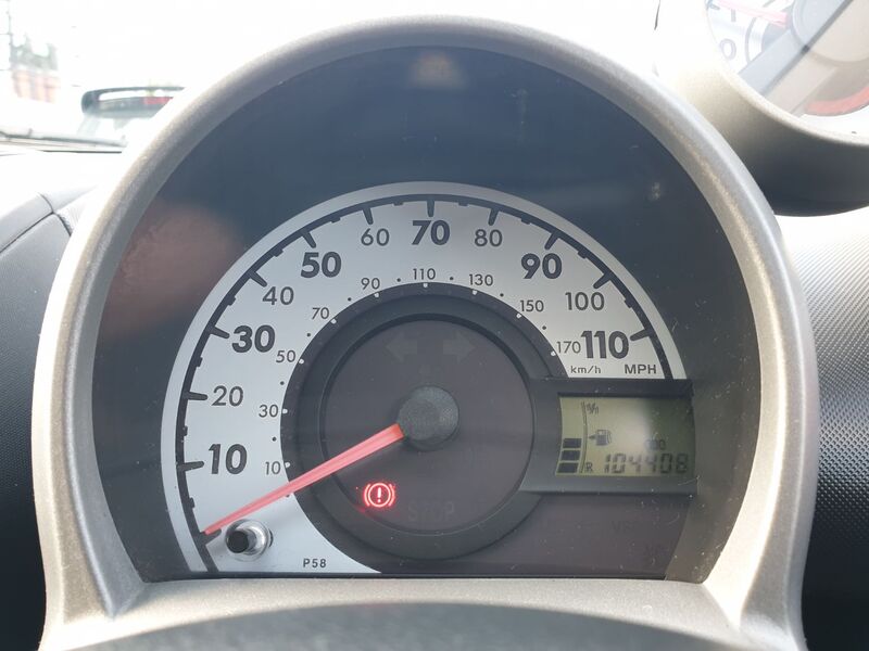 TOYOTA AYGO VVT-I MOVE 2014