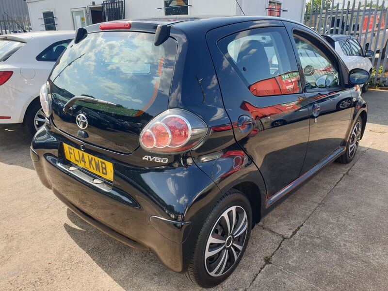 TOYOTA AYGO VVT-I MOVE 2014