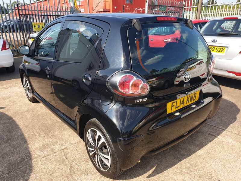 TOYOTA AYGO VVT-I MOVE 2014