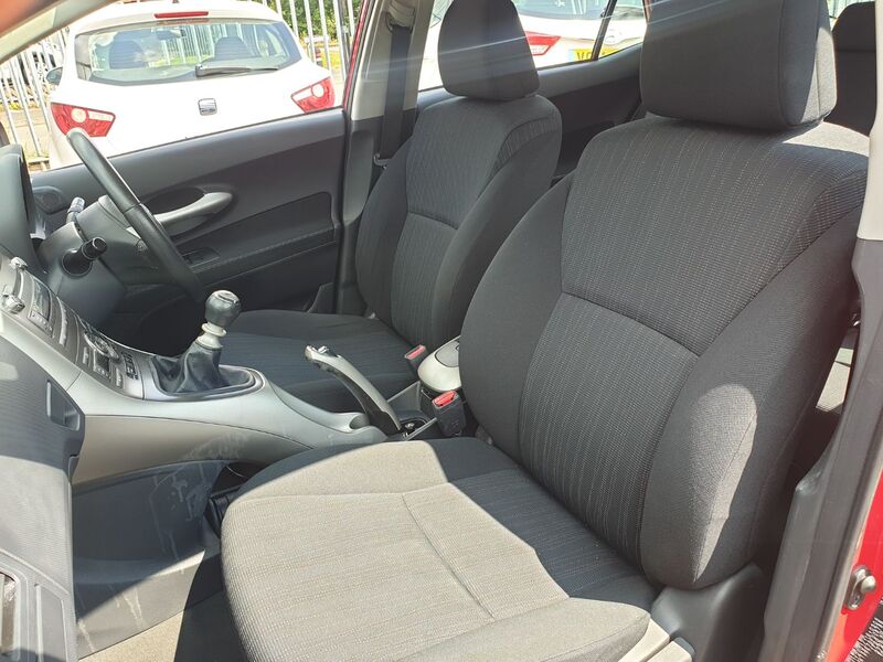 TOYOTA AURIS VVT-I TR STOPSTART 2009