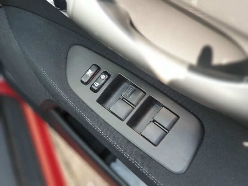 TOYOTA AURIS VVT-I TR STOPSTART 2009