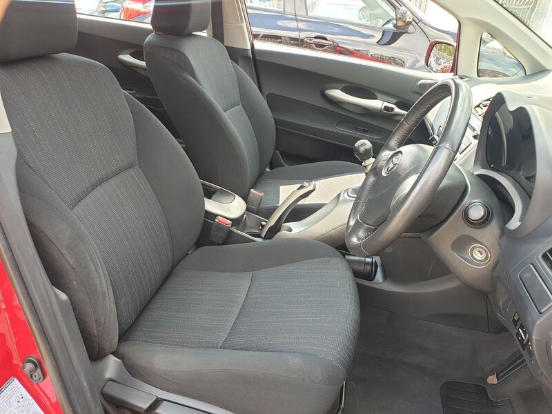 TOYOTA AURIS VVT-I TR STOPSTART 2009