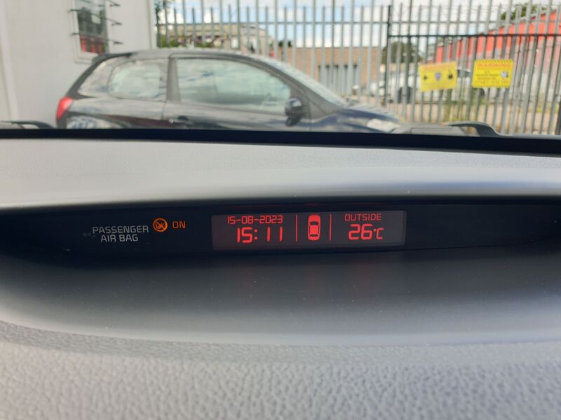 KIA CEED CRDI 2 ECODYNAMICS 2012