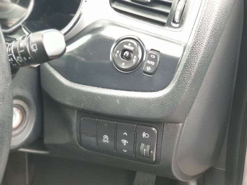 KIA CEED CRDI 2 ECODYNAMICS 2012