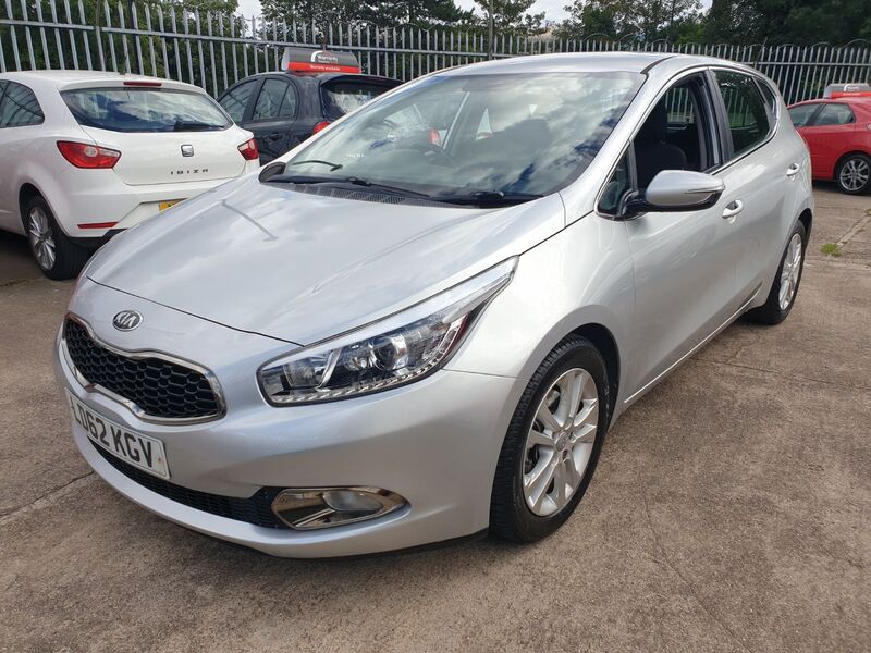 KIA CEED CRDI 2 ECODYNAMICS 2012