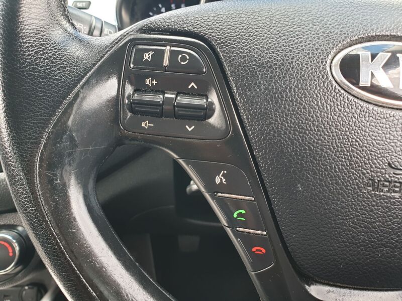 KIA CEED CRDI 2 ECODYNAMICS 2012