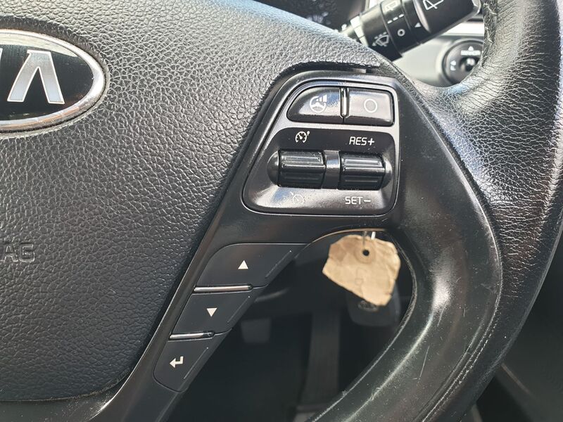 KIA CEED CRDI 2 ECODYNAMICS 2012